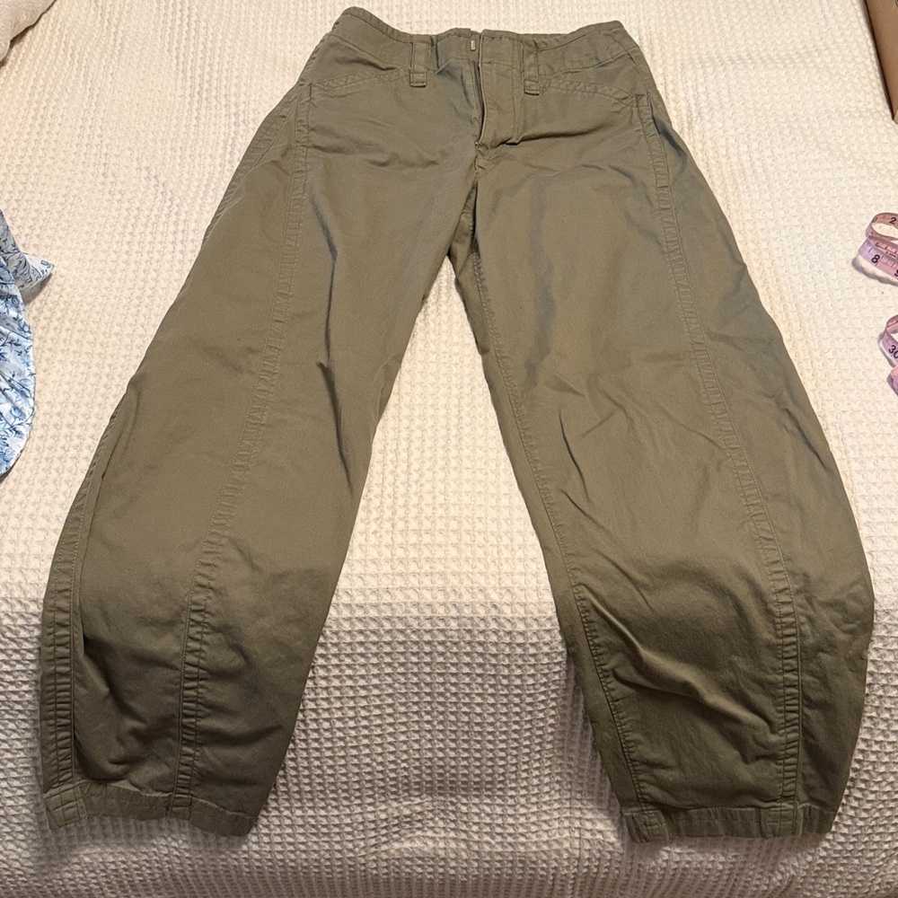 Abercrombie & Fitch Belted Barrel Pants Womens 25 Olive Green Loose Relaxed - Picture 3 of 7